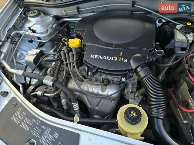 Сірий Дачія Sandero StepWay, об'ємом двигуна 1.6 л та пробігом 147 тис. км за 6800 $, фото 121 на Automoto.ua