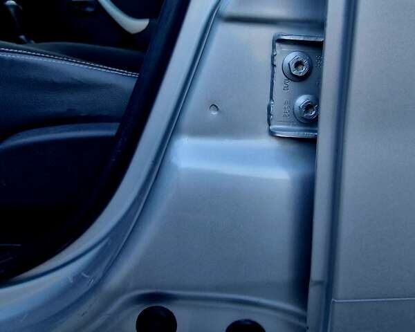 Серый Дачия Sandero StepWay, объемом двигателя 1.6 л и пробегом 177 тыс. км за 6699 $, фото 36 на Automoto.ua