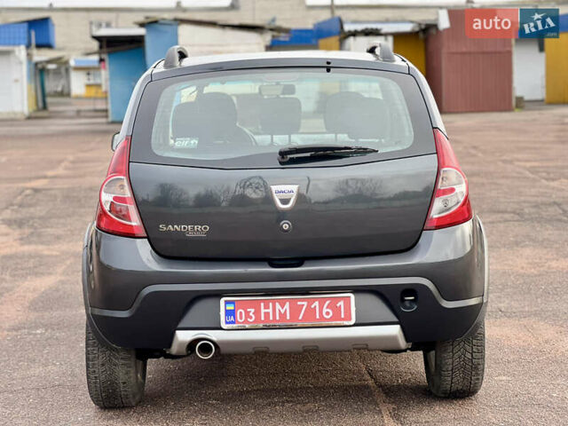 Дачия Sandero StepWay 2010 в Кролевце на Automoto.ua Серый Дачия Sandero StepWay, объемом двигателя 1.6 л и пробегом 203 тыс. км за 6850 $, фото 9 на Automoto.ua