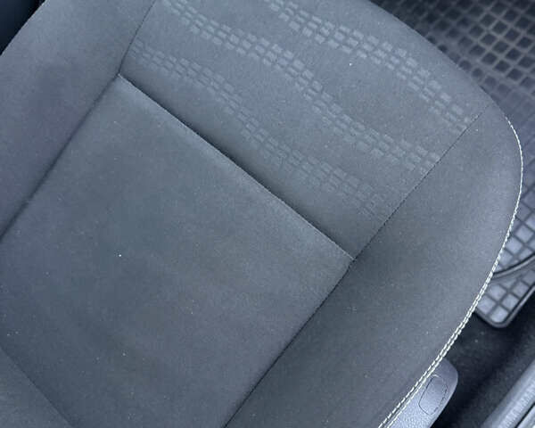 Серый Дачия Sandero StepWay, объемом двигателя 1.6 л и пробегом 141 тыс. км за 6200 $, фото 87 на Automoto.ua