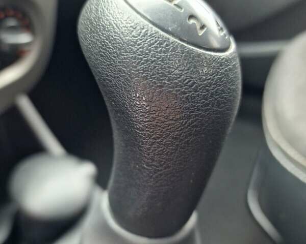 Серый Дачия Sandero StepWay, объемом двигателя 1.6 л и пробегом 172 тыс. км за 6650 $, фото 44 на Automoto.ua