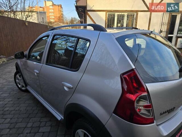 Сірий Дачія Sandero StepWay, об'ємом двигуна 1.6 л та пробігом 147 тис. км за 6800 $, фото 21 на Automoto.ua