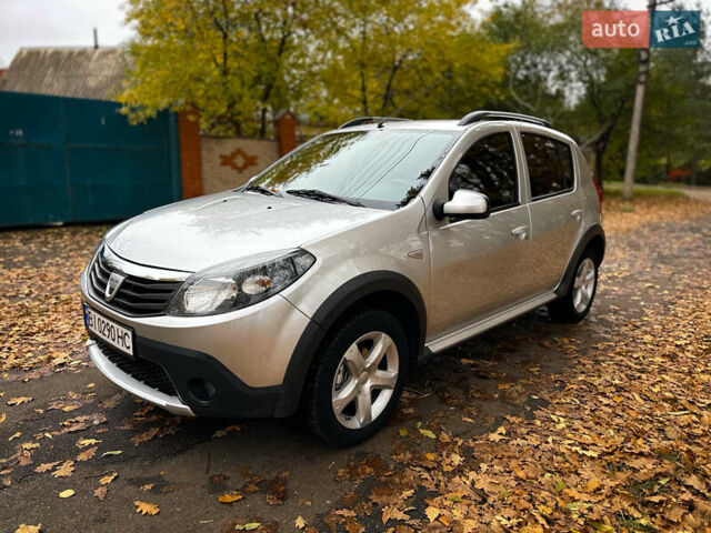 Дачия Sandero StepWay 2010 в Сумах на Automoto.ua Серый Дачия Sandero StepWay, объемом двигателя 1.6 л и пробегом 136 тыс. км за 6700 $, фото 9 на Automoto.ua