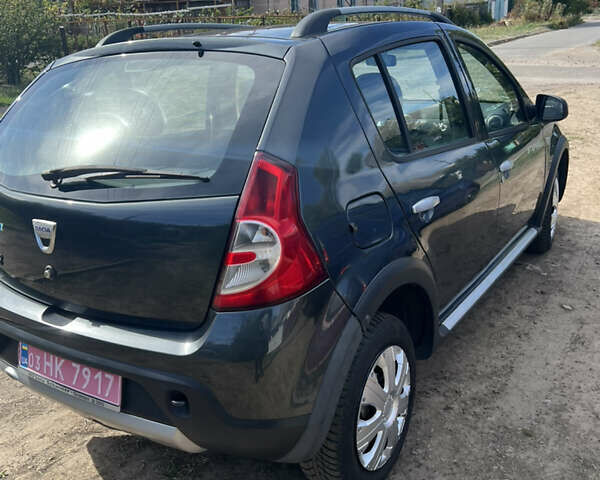 Дачия Sandero StepWay 2010 в Марганце на Automoto.ua Серый Дачия Sandero StepWay, объемом двигателя 1.6 л и пробегом 131 тыс. км за 6400 $, фото 3 на Automoto.ua