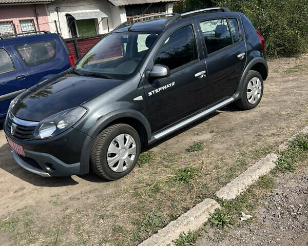 Дачия Sandero StepWay 2010 в Марганце на Automoto.ua Серый Дачия Sandero StepWay, объемом двигателя 1.6 л и пробегом 131 тыс. км за 6400 $, фото 1 на Automoto.ua