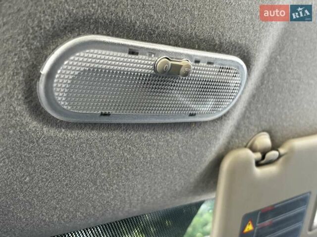 Серый Дачия Sandero StepWay, объемом двигателя 0 л и пробегом 129 тыс. км за 6599 $, фото 80 на Automoto.ua