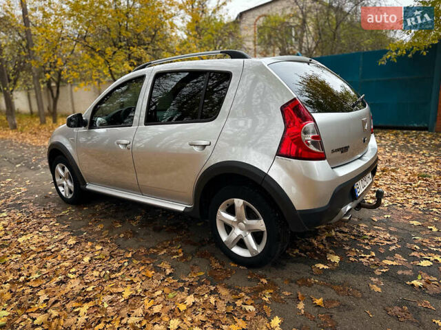Дачия Sandero StepWay 2010 в Сумах на Automoto.ua Серый Дачия Sandero StepWay, объемом двигателя 1.6 л и пробегом 136 тыс. км за 6700 $, фото 7 на Automoto.ua