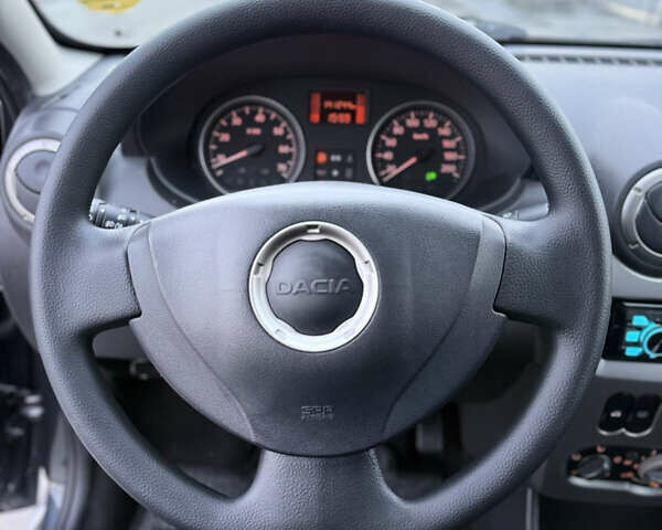 Серый Дачия Sandero StepWay, объемом двигателя 1.6 л и пробегом 141 тыс. км за 6200 $, фото 54 на Automoto.ua