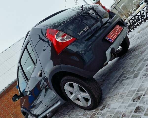 Серый Дачия Sandero StepWay, объемом двигателя 1.6 л и пробегом 172 тыс. км за 6650 $, фото 7 на Automoto.ua