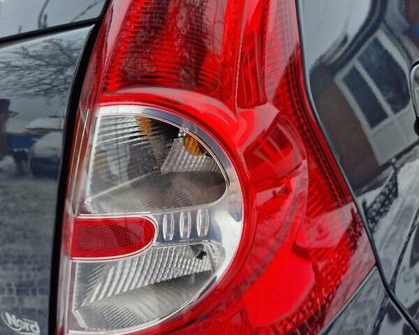 Серый Дачия Sandero StepWay, объемом двигателя 1.6 л и пробегом 172 тыс. км за 6650 $, фото 32 на Automoto.ua
