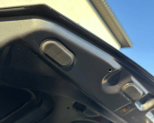 Серый Дачия Sandero StepWay, объемом двигателя 1.6 л и пробегом 180 тыс. км за 6699 $, фото 44 на Automoto.ua