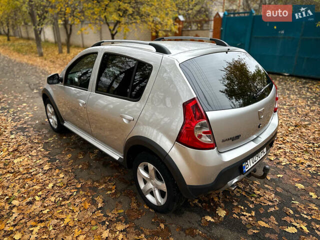 Дачия Sandero StepWay 2010 в Сумах на Automoto.ua Серый Дачия Sandero StepWay, объемом двигателя 1.6 л и пробегом 136 тыс. км за 6700 $, фото 14 на Automoto.ua
