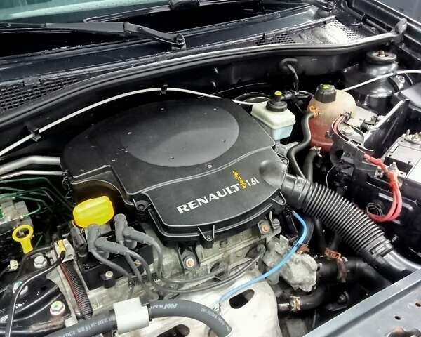 Серый Дачия Sandero StepWay, объемом двигателя 1.6 л и пробегом 265 тыс. км за 5700 $, фото 18 на Automoto.ua