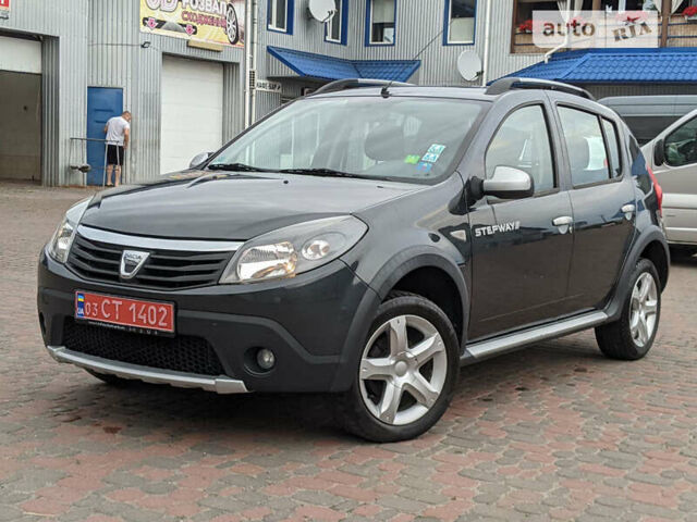 Серый Дачия Sandero StepWay, объемом двигателя 1.6 л и пробегом 225 тыс. км за 6100 $, фото 10 на Automoto.ua