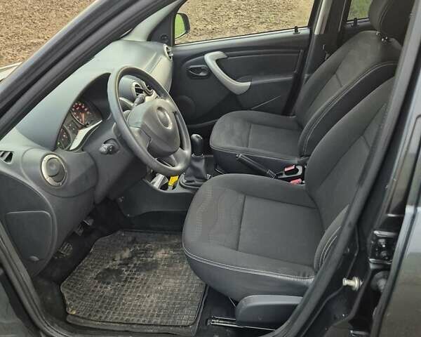 Сірий Дачія Sandero StepWay, об'ємом двигуна 1.6 л та пробігом 190 тис. км за 5800 $, фото 7 на Automoto.ua