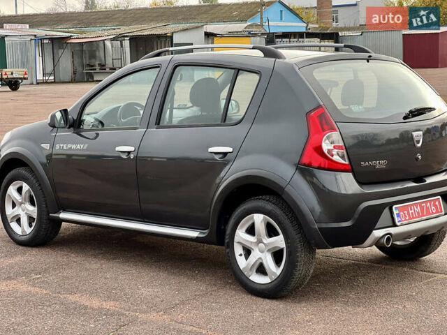 Сірий Дачія Sandero StepWay, об'ємом двигуна 1.6 л та пробігом 203 тис. км за 6700 $, фото 6 на Automoto.ua