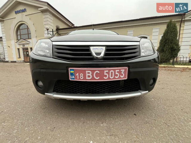 Серый Дачия Sandero StepWay, объемом двигателя 1.6 л и пробегом 60 тыс. км за 6999 $, фото 141 на Automoto.ua