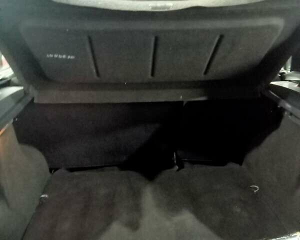 Серый Дачия Sandero StepWay, объемом двигателя 1.6 л и пробегом 265 тыс. км за 5700 $, фото 8 на Automoto.ua