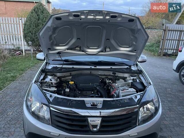 Дачия Sandero StepWay 2011 в Луцке на Automoto.ua Серый Дачия Sandero StepWay, объемом двигателя 1.6 л и пробегом 166 тыс. км за 6299 $, фото 21 на Automoto.ua