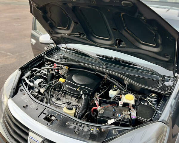 Сірий Дачія Sandero StepWay, об'ємом двигуна 1.6 л та пробігом 203 тис. км за 6700 $, фото 32 на Automoto.ua