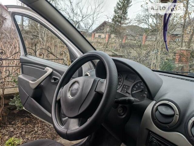 Сірий Дачія Sandero StepWay, об'ємом двигуна 1.6 л та пробігом 209 тис. км за 6300 $, фото 11 на Automoto.ua