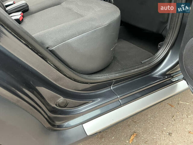 Серый Дачия Sandero StepWay, объемом двигателя 1.6 л и пробегом 60 тыс. км за 6999 $, фото 74 на Automoto.ua
