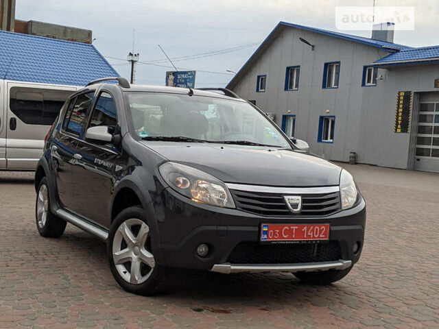 Сірий Дачія Sandero StepWay, об'ємом двигуна 1.6 л та пробігом 225 тис. км за 6100 $, фото 5 на Automoto.ua