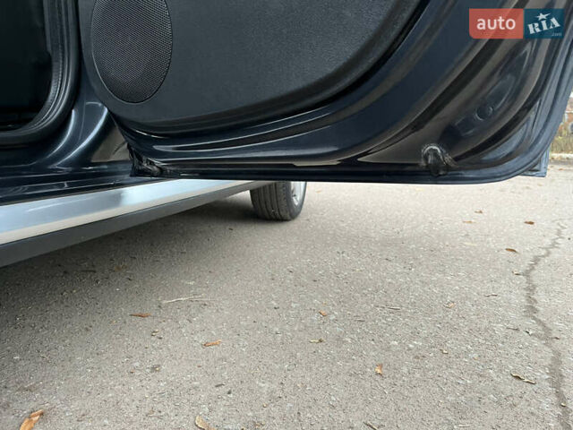 Серый Дачия Sandero StepWay, объемом двигателя 1.6 л и пробегом 60 тыс. км за 6999 $, фото 70 на Automoto.ua