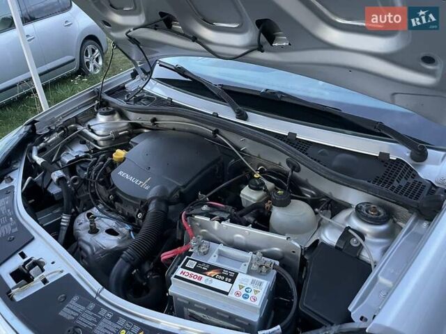 Дачия Sandero StepWay 2011 в Луцке на Automoto.ua Серый Дачия Sandero StepWay, объемом двигателя 1.6 л и пробегом 166 тыс. км за 6299 $, фото 22 на Automoto.ua