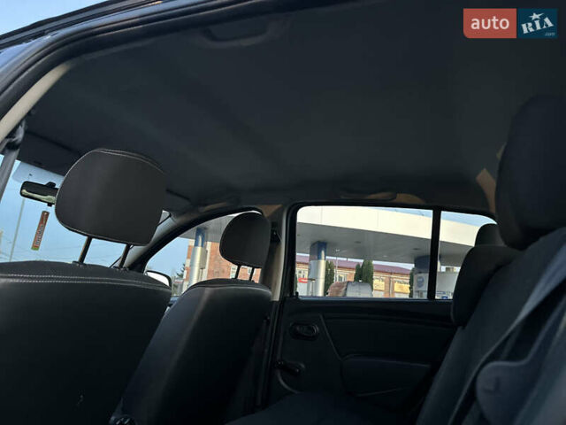 Серый Дачия Sandero StepWay, объемом двигателя 1.6 л и пробегом 190 тыс. км за 6400 $, фото 28 на Automoto.ua