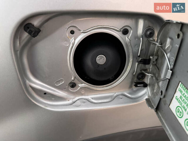 Серый Дачия Sandero StepWay, объемом двигателя 1.6 л и пробегом 202 тыс. км за 6999 $, фото 4 на Automoto.ua