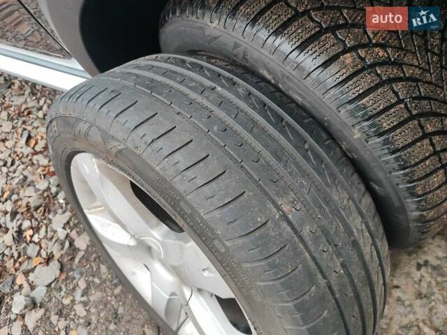 Серый Дачия Sandero StepWay, объемом двигателя 1.6 л и пробегом 133 тыс. км за 6800 $, фото 45 на Automoto.ua