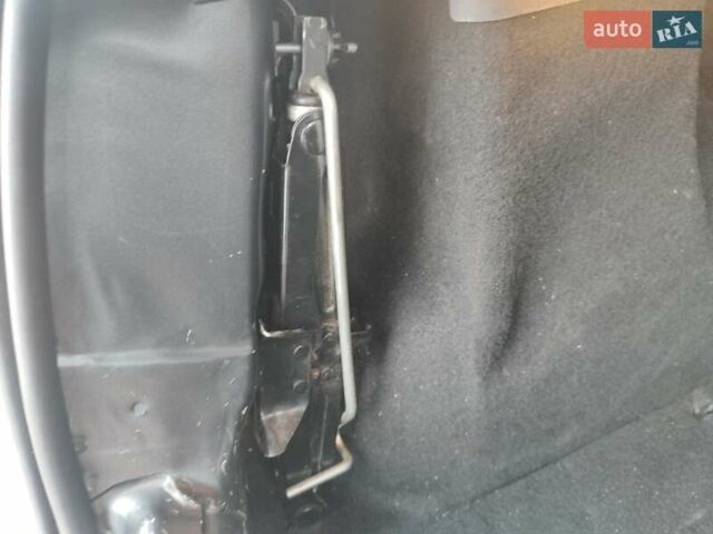 Серый Дачия Sandero StepWay, объемом двигателя 1.6 л и пробегом 133 тыс. км за 6800 $, фото 24 на Automoto.ua