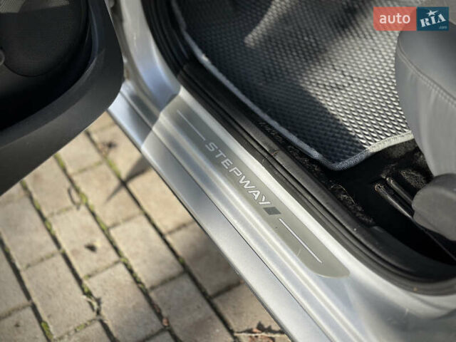 Сірий Дачія Sandero StepWay, об'ємом двигуна 1.6 л та пробігом 239 тис. км за 6900 $, фото 53 на Automoto.ua