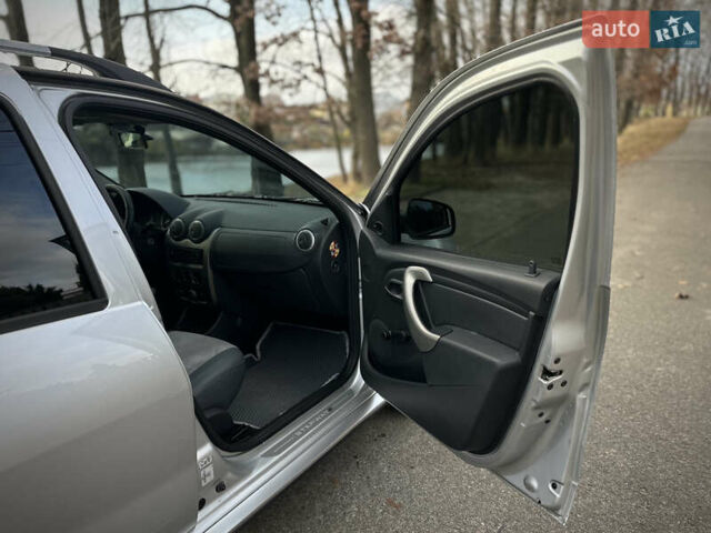 Сірий Дачія Sandero StepWay, об'ємом двигуна 1.6 л та пробігом 239 тис. км за 6900 $, фото 36 на Automoto.ua