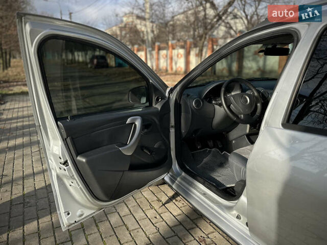 Сірий Дачія Sandero StepWay, об'ємом двигуна 1.6 л та пробігом 239 тис. км за 6900 $, фото 50 на Automoto.ua