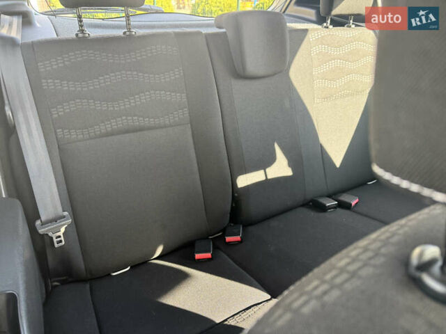 Дачия Sandero StepWay 2012 в Стрые на Automoto.ua Серый Дачия Sandero StepWay, объемом двигателя 1.6 л и пробегом 94 тыс. км за 6899 $, фото 24 на Automoto.ua