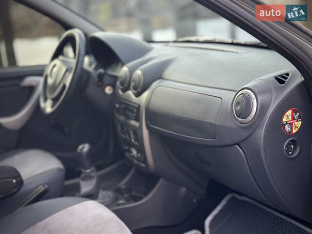 Сірий Дачія Sandero StepWay, об'ємом двигуна 1.6 л та пробігом 239 тис. км за 6900 $, фото 32 на Automoto.ua