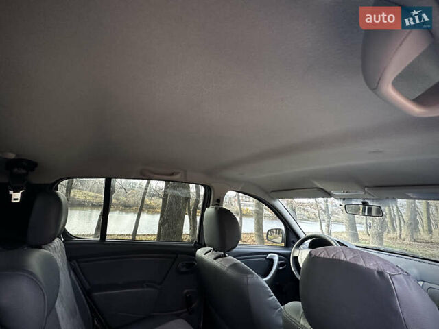 Сірий Дачія Sandero StepWay, об'ємом двигуна 1.6 л та пробігом 239 тис. км за 6900 $, фото 44 на Automoto.ua