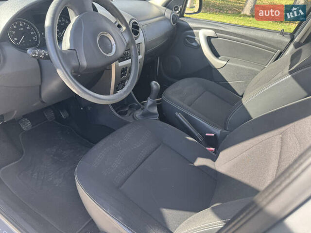 Дачия Sandero StepWay 2012 в Стрые на Automoto.ua Серый Дачия Sandero StepWay, объемом двигателя 1.6 л и пробегом 94 тыс. км за 6899 $, фото 16 на Automoto.ua