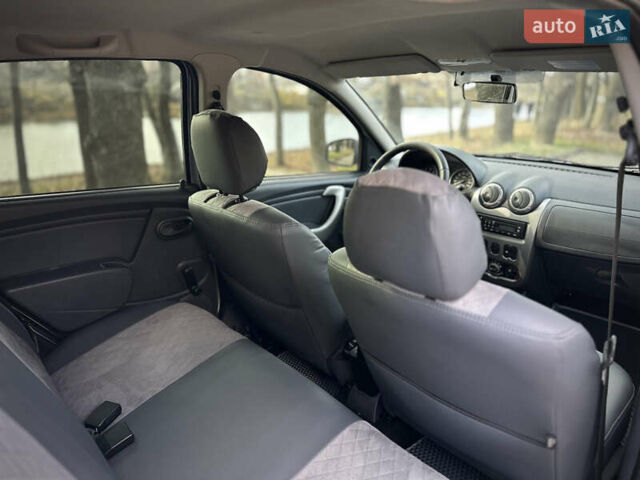Сірий Дачія Sandero StepWay, об'ємом двигуна 1.6 л та пробігом 239 тис. км за 6900 $, фото 33 на Automoto.ua