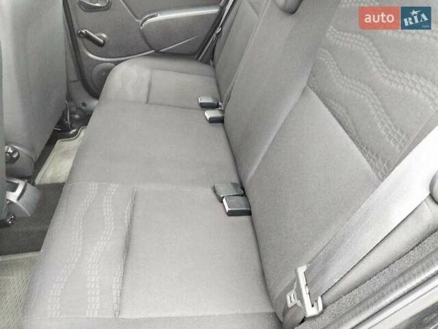 Серый Дачия Sandero StepWay, объемом двигателя 1.6 л и пробегом 168 тыс. км за 7450 $, фото 31 на Automoto.ua