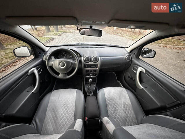 Сірий Дачія Sandero StepWay, об'ємом двигуна 1.6 л та пробігом 239 тис. км за 6900 $, фото 57 на Automoto.ua