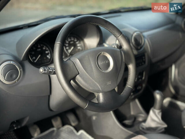 Сірий Дачія Sandero StepWay, об'ємом двигуна 1.6 л та пробігом 239 тис. км за 6900 $, фото 59 на Automoto.ua