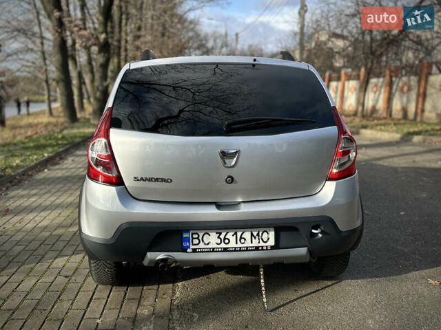 Сірий Дачія Sandero StepWay, об'ємом двигуна 1.6 л та пробігом 239 тис. км за 6900 $, фото 10 на Automoto.ua