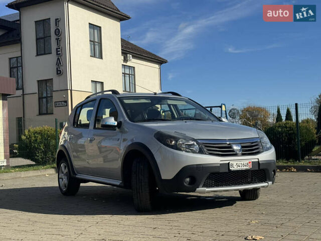 Дачия Sandero StepWay 2012 в Стрые на Automoto.ua Серый Дачия Sandero StepWay, объемом двигателя 1.6 л и пробегом 94 тыс. км за 6899 $, фото 7 на Automoto.ua