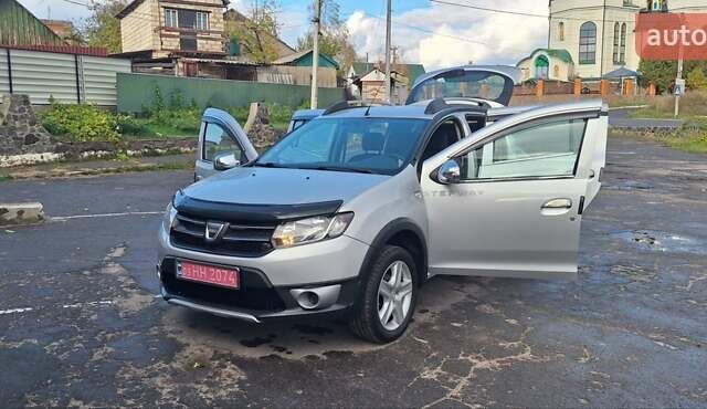 Серый Дачия Sandero StepWay, объемом двигателя 1.5 л и пробегом 191 тыс. км за 8500 $, фото 34 на Automoto.ua