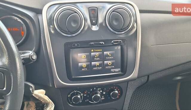 Серый Дачия Sandero StepWay, объемом двигателя 1.5 л и пробегом 191 тыс. км за 8500 $, фото 96 на Automoto.ua