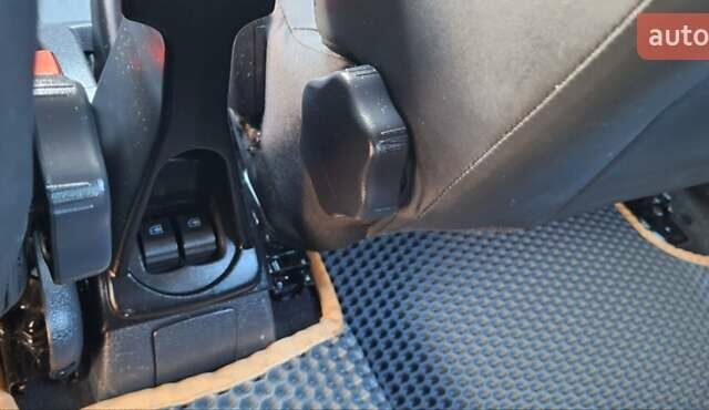 Серый Дачия Sandero StepWay, объемом двигателя 1.5 л и пробегом 191 тыс. км за 8500 $, фото 60 на Automoto.ua