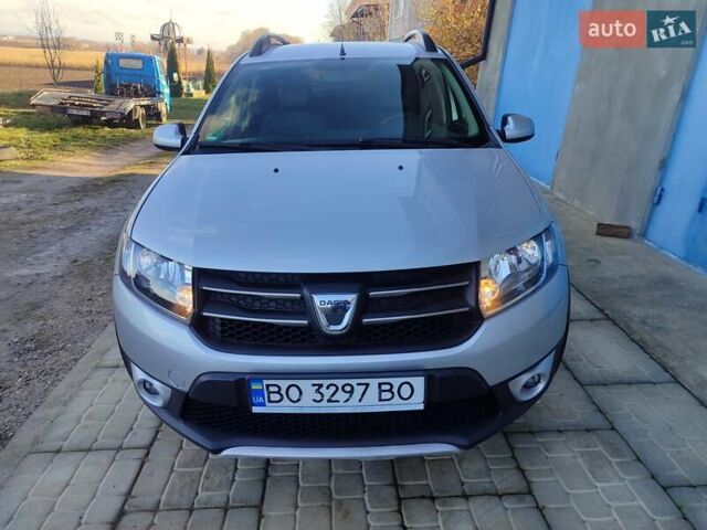 Сірий Дачія Sandero StepWay, об'ємом двигуна 0.9 л та пробігом 197 тис. км за 5500 $, фото 4 на Automoto.ua